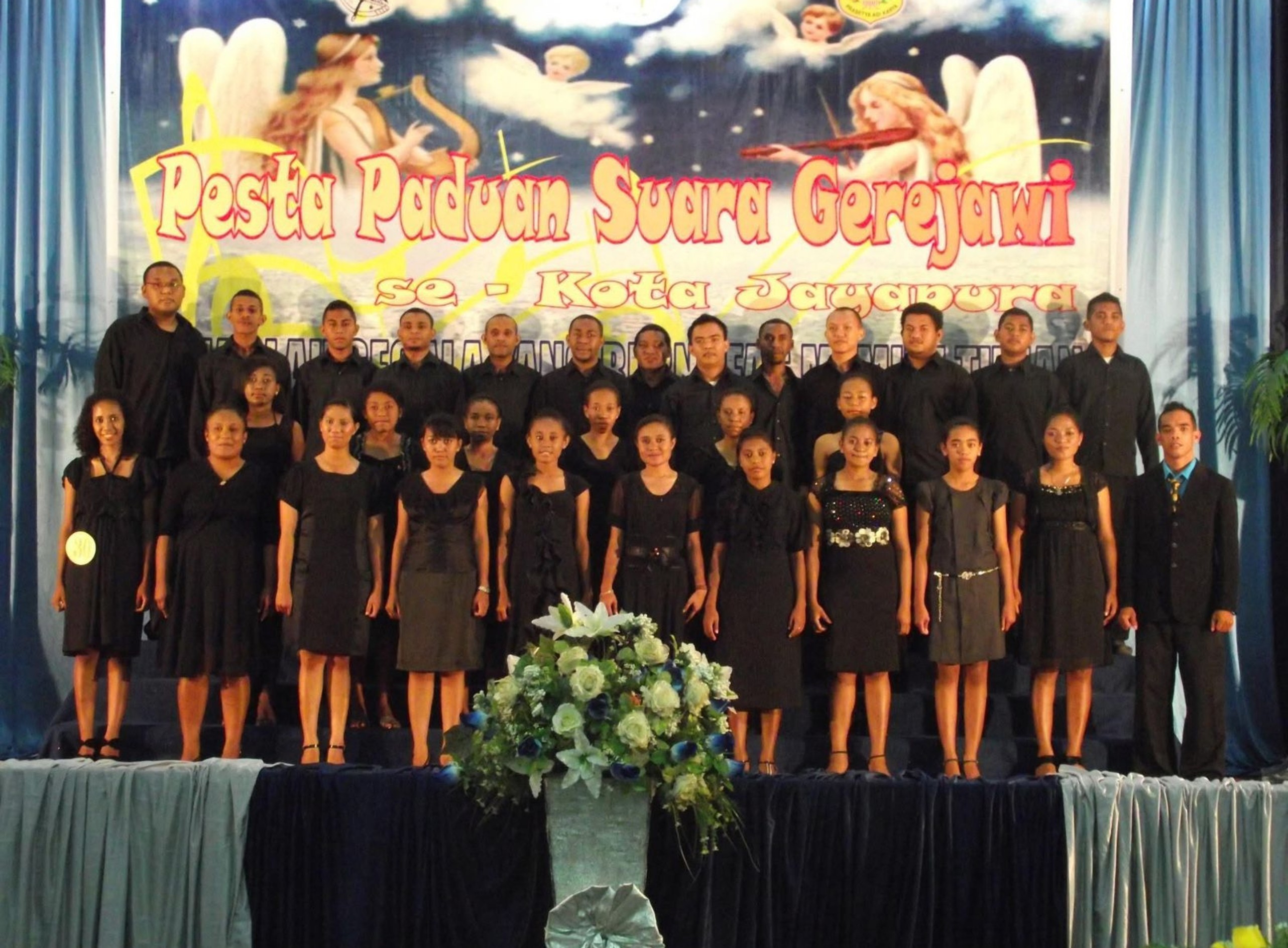 Galeri Pniel Choir Jayapura